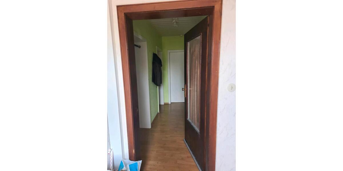 Etagenwohnung Urmitz - 2.5 Zimmer, 73 m&sup2;, 660&euro; | Angebot:26034325