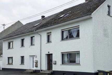 Haus Leuterod - 9 Zimmer, 253 m&sup2;, 345.000&euro; | Angebot:24770964