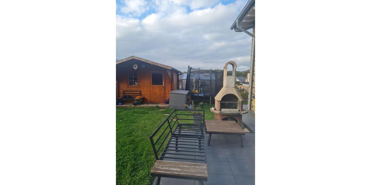 Reihenhaus Asbach - 7 Zimmer, 150 m&sup2;, 460.000&euro; | Angebot:24836110