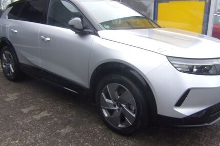 Opel Grandland (X) 6.000 km 39.450 &euro; Ransbach-Baumbach 56235