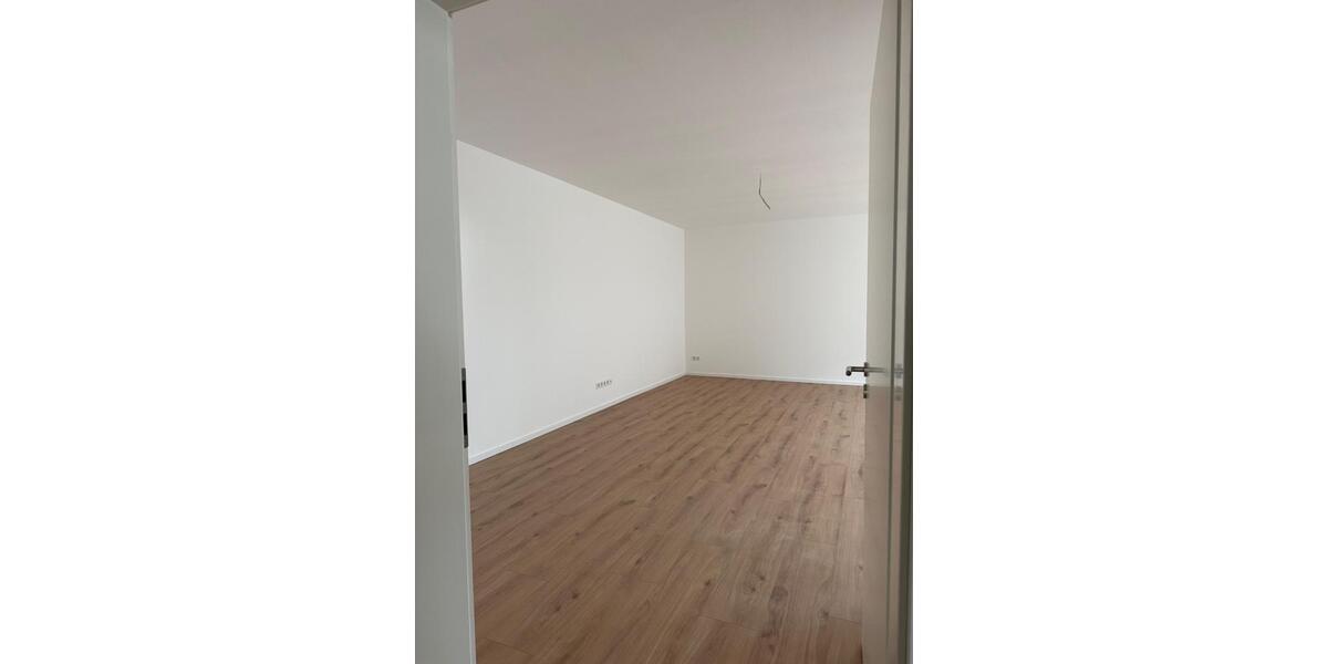 Erdgeschoßwohnung Großmaischeid - 4 Zimmer, 111 m&sup2;, 1.500&euro; | Angebot:26647780