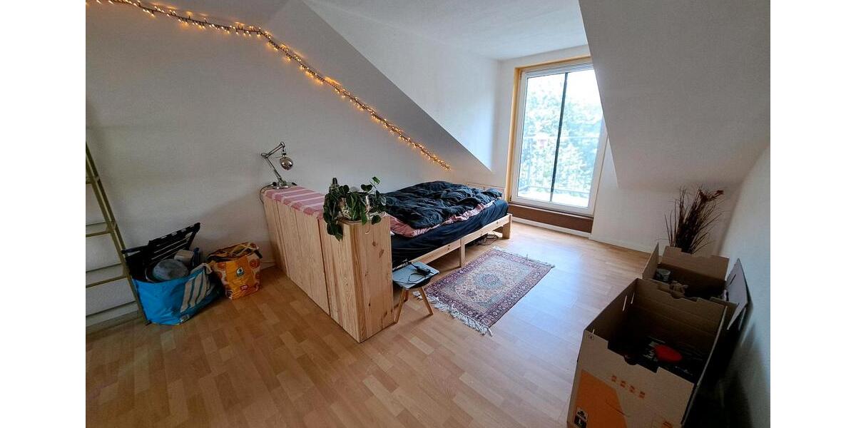 Dachgeschoßwohnung Bad Ems - 2 Zimmer, 45 m&sup2;, 360&euro; | Angebot:26647787