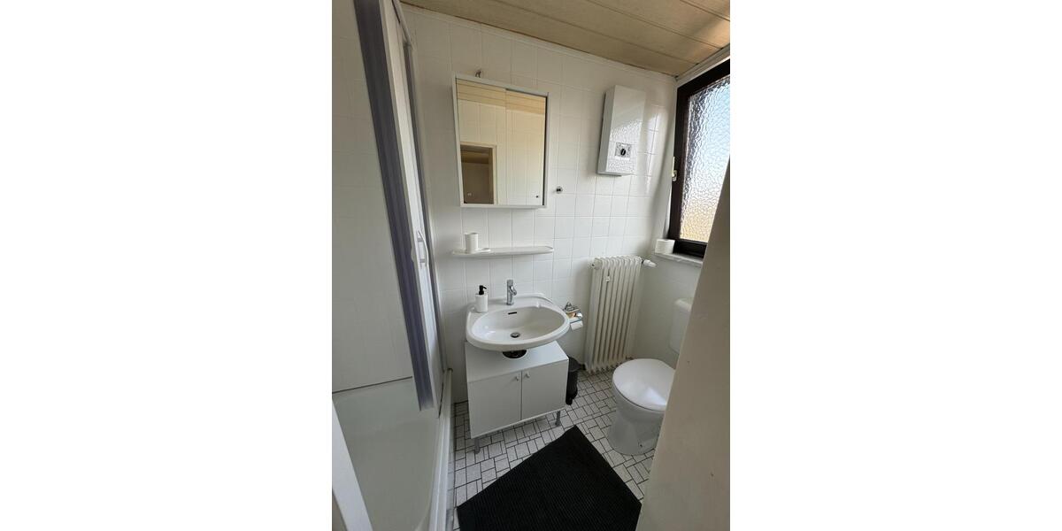 Dachgeschoßwohnung Koblenz Bisholder - 1 Zimmer, 25 m&sup2;, 800&euro; | Angebot:25893775