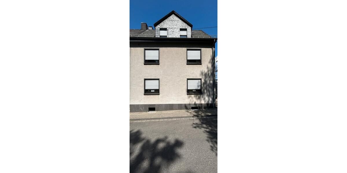 Doppelhaushälfte Neuwied Feldkirchen - 7 Zimmer, 150 m&sup2;, 265.000&euro; | Angebot:26586685