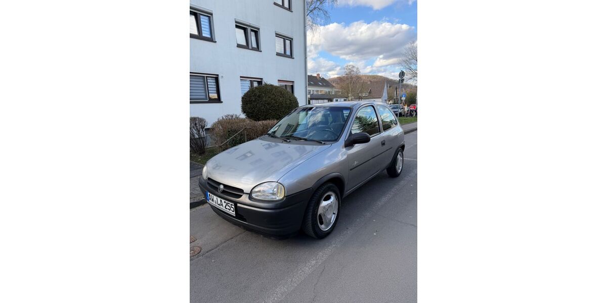 Opel Corsa 105.000 km 1.500 &euro; Sinzig 53489
