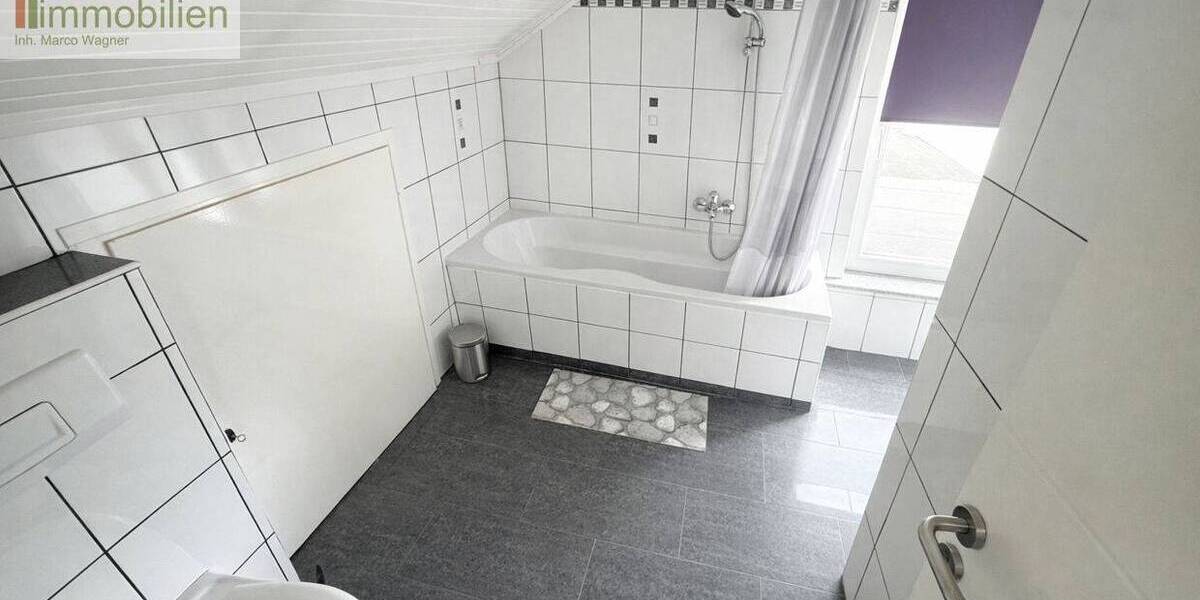 Reihenendhaus Hausen - 5 Zimmer, 240 m&sup2;, 249.000&euro; | Angebot:26863210