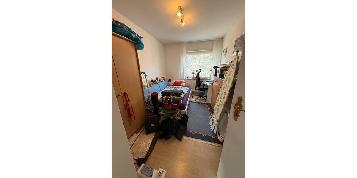 Etagenwohnung Sankt Katharinen - 3.5 Zimmer, 84 m&sup2;, 672&euro; | Angebot:26023340
