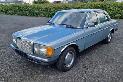 Mercedes-Benz 200 189.000 km 8.980 &euro; Dernbach 56307