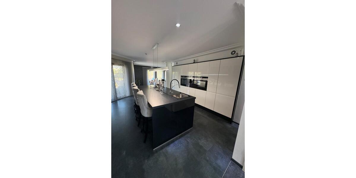 Bungalow Neustadt (Wied) Hombach - 4 Zimmer, 141 m&sup2;, 598.000&euro; | Angebot:26019870