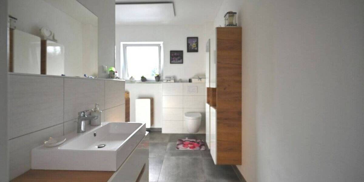 Einfamilienhaus Neustadt Hombach - 6 Zimmer, 166 m&sup2;, 399.000&euro; | Angebot:25821854