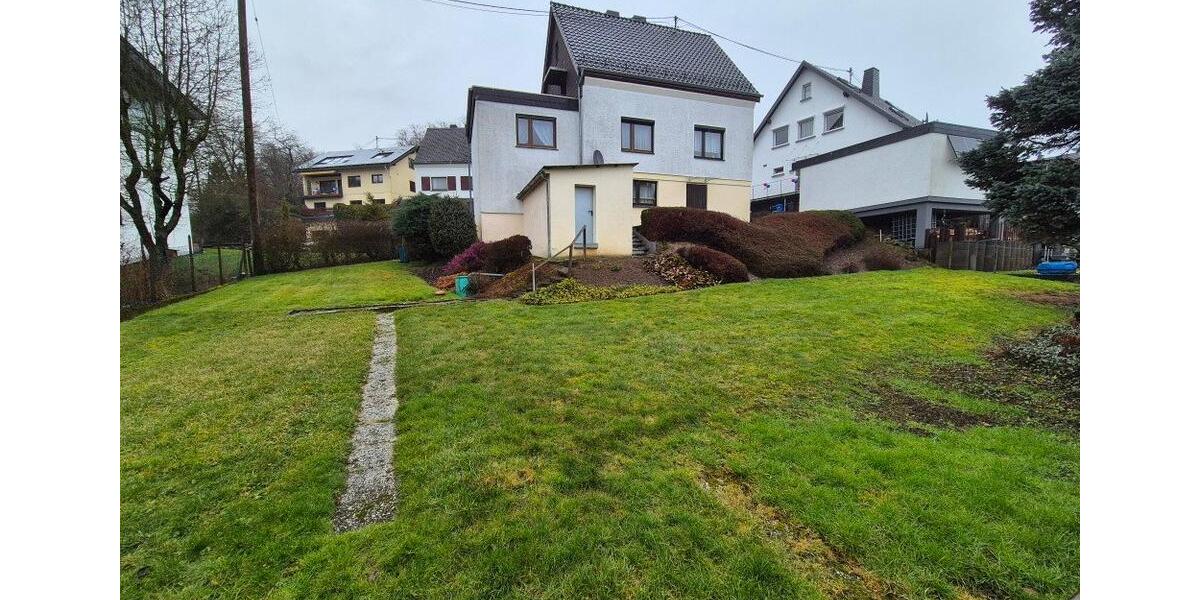 Einfamilienhaus Neustadt (Wied) Hombach - 6 Zimmer, 170 m&sup2;, 249.000&euro; | Angebot:26990524