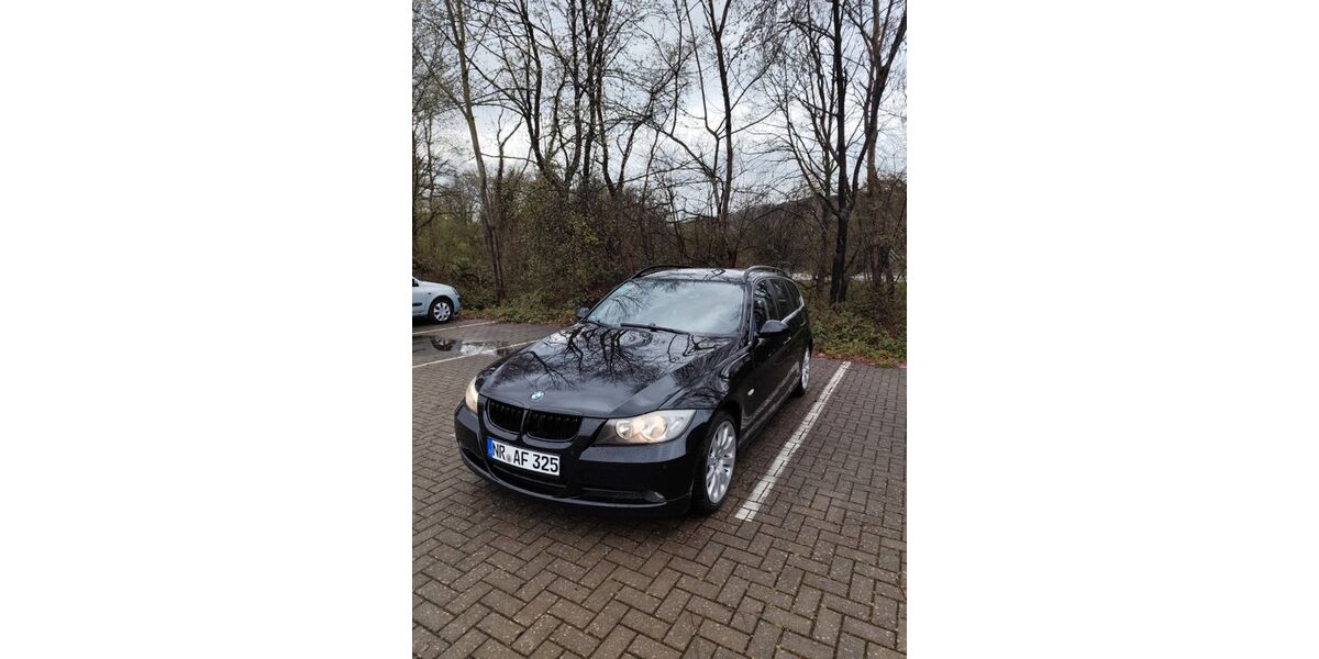 BMW 325 204.107 km 4.700 &euro; Bruchhausen 53572