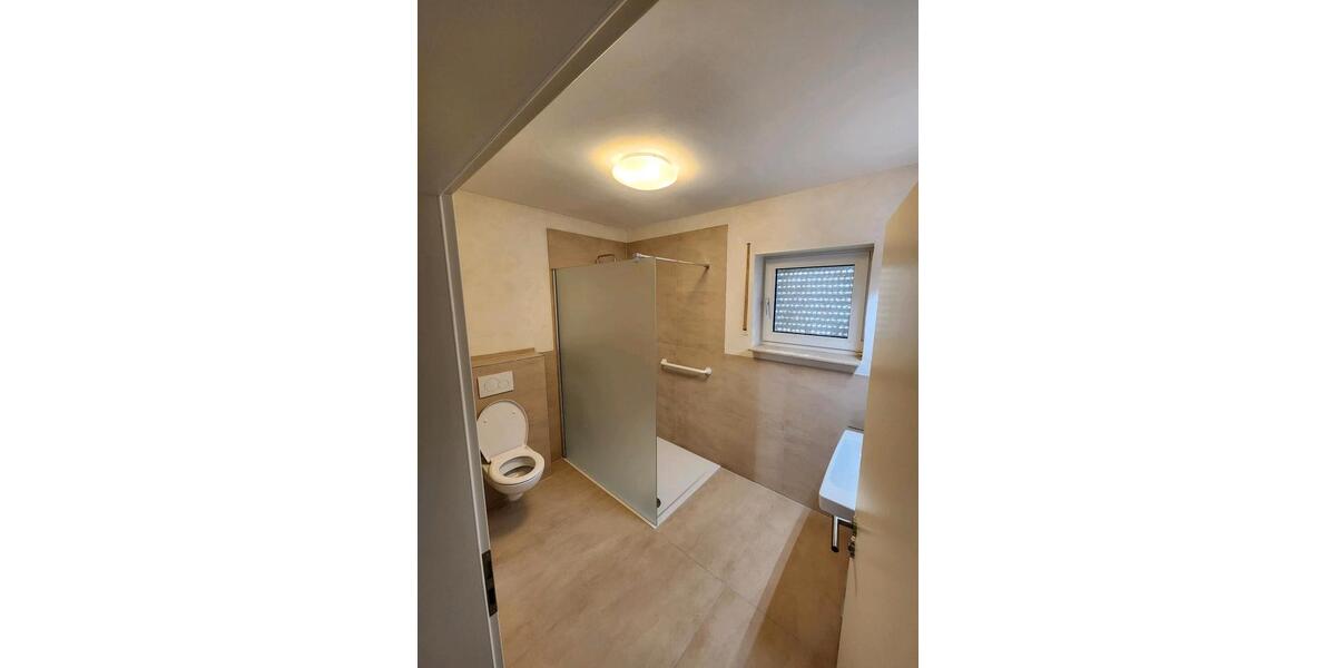 Etagenwohnung Linz am Rhein - 3 Zimmer, 86 m&sup2;, 825&euro; | Angebot:26643494