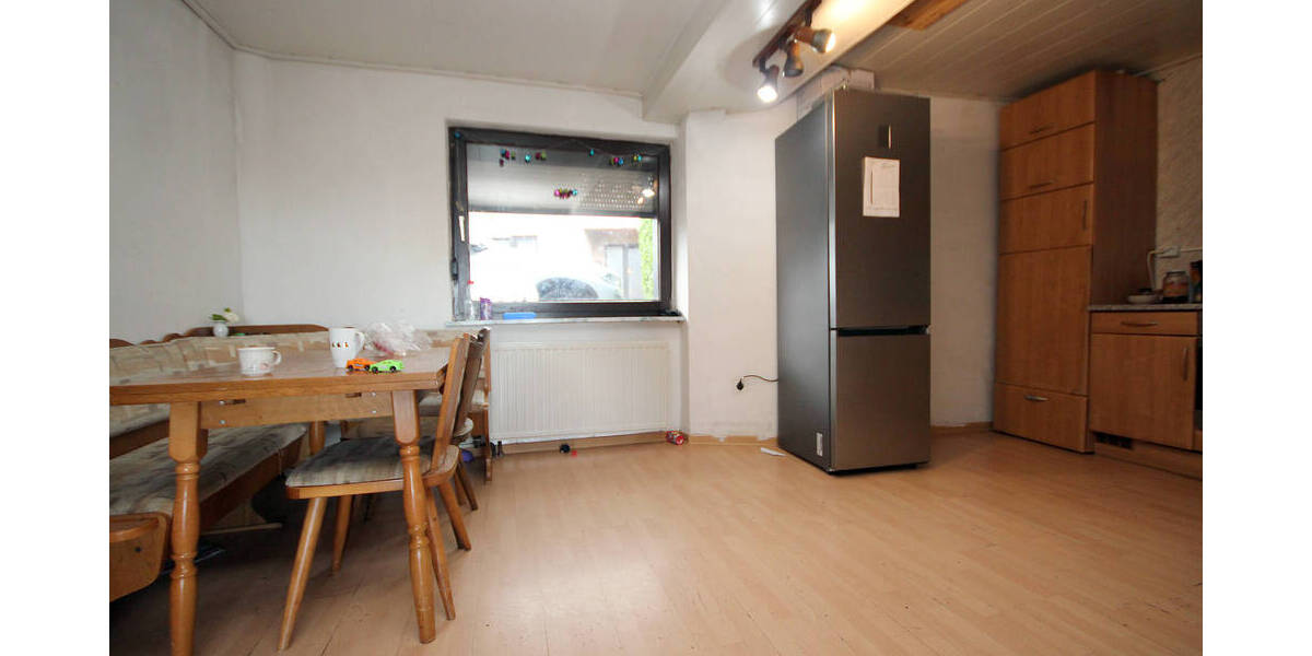 Mehrfamilienhaus, Wohnhaus Langenfeld - 5 Zimmer, 100 m&sup2;, 69.000&euro; | Angebot:25702339