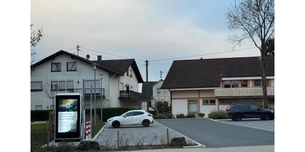 Einfamilienhaus Flammersfeld - 3 Zimmer, 105 m&sup2;, 1.260&euro; | Angebot:25646960