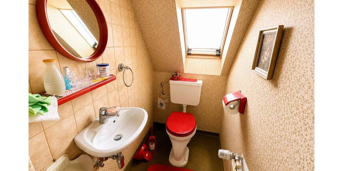 Mehrfamilienhaus, Wohnhaus Ransbach-Baumbach Baumbach - 8 Zimmer, 224 m&sup2;, 359.000&euro; | Angebot:26875003