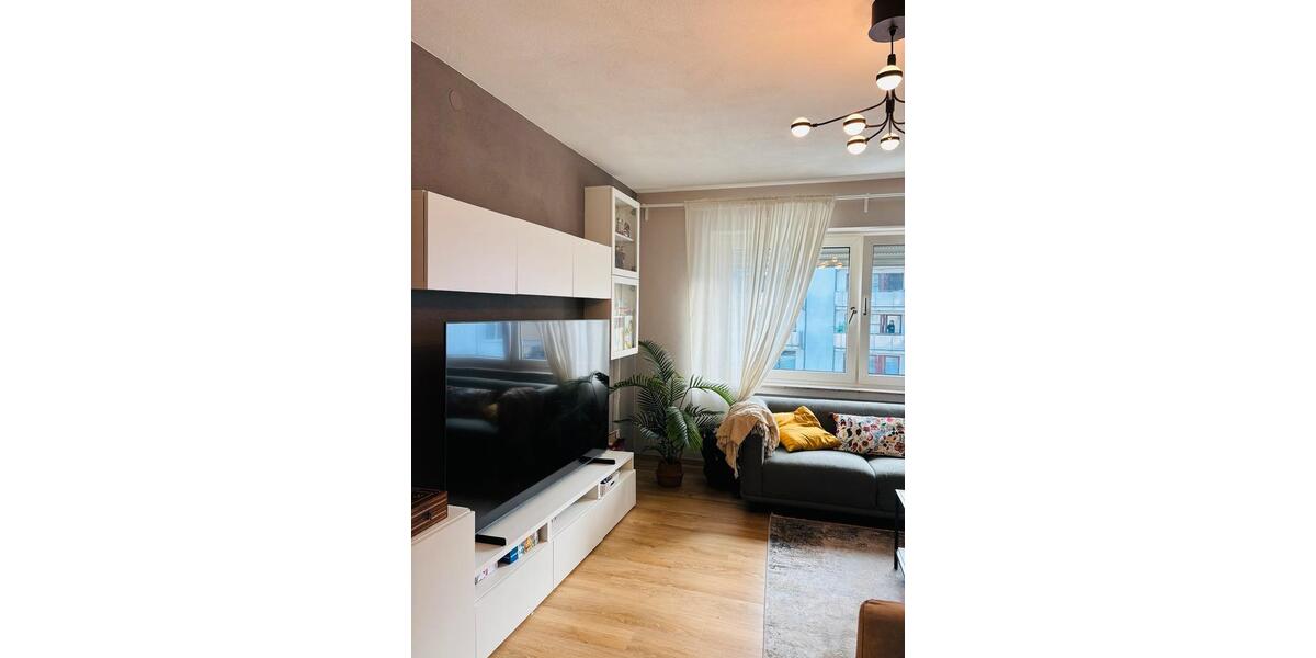 Dachgeschoßwohnung Bad Neuenahr-Ahrweiler Ahrweiler - 4 Zimmer, 152 m&sup2;, 1.050&euro; | Angebot:24730267