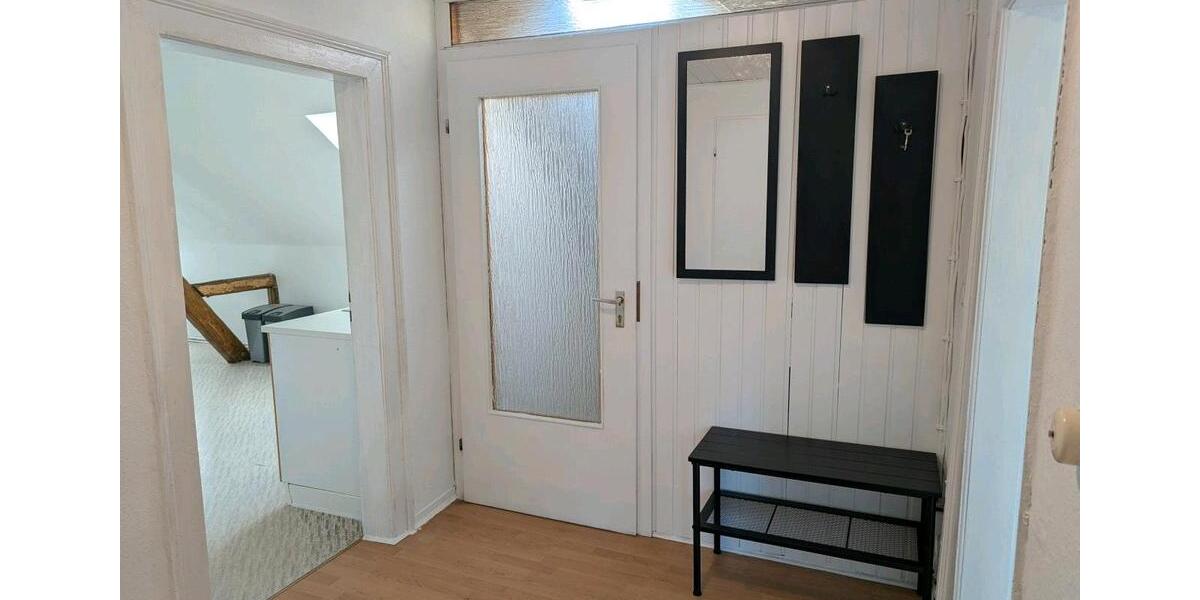 Dachgeschoßwohnung Neuwied - 3 Zimmer, 90 m&sup2;, 1.050&euro; | Angebot:25851207