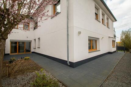 Wohnung Bad Breisig - 5 Zimmer, 146 m&sup2;, 1.200&euro; | Angebot:25899261