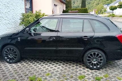 Skoda Fabia 140.000 km 4.200 &euro; Fachbach 56133