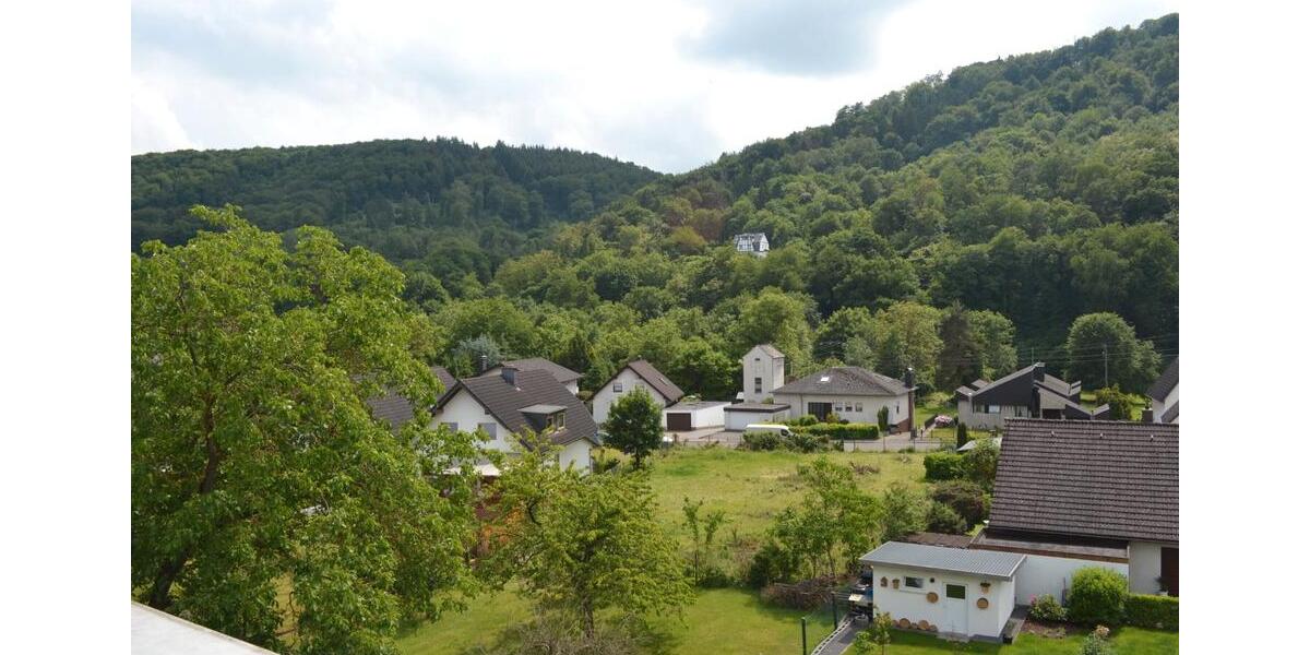 Dachgeschoßwohnung Mendig - 3 Zimmer, 108 m&sup2;, 1.250&euro; | Angebot:26023350