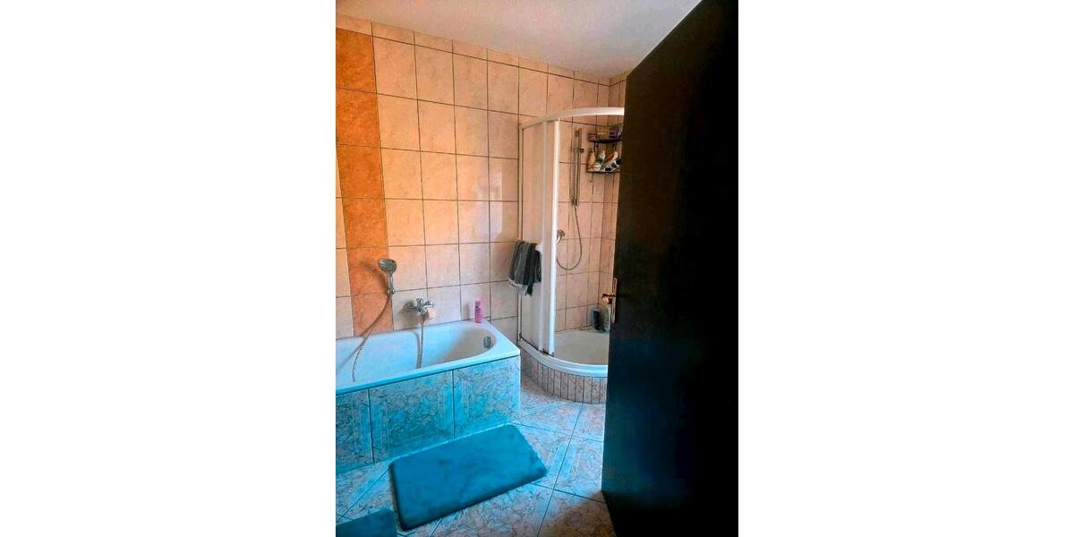Einfamilienhaus Bendorf - 9 Zimmer, 192 m&sup2;, 360.000&euro; | Angebot:26284869