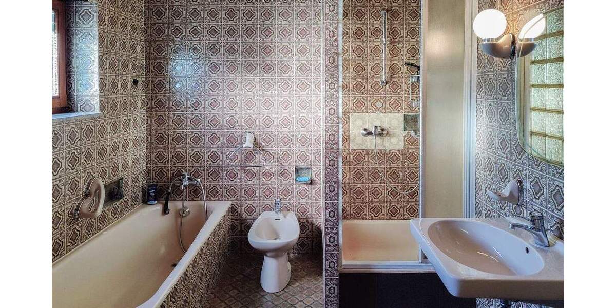 Mehrfamilienhaus, Wohnhaus Flammersfeld - 295.000&euro; | Angebot:25738130