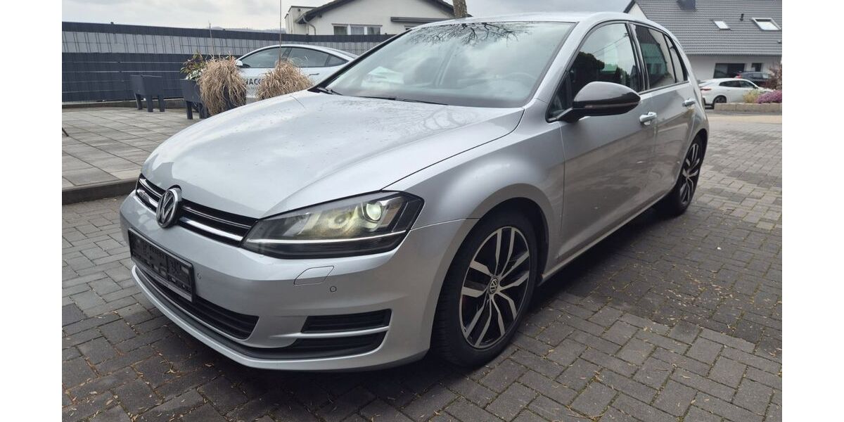 VW Golf 135.000 km 10.490 &euro; Ransbach-Baumbach 56235