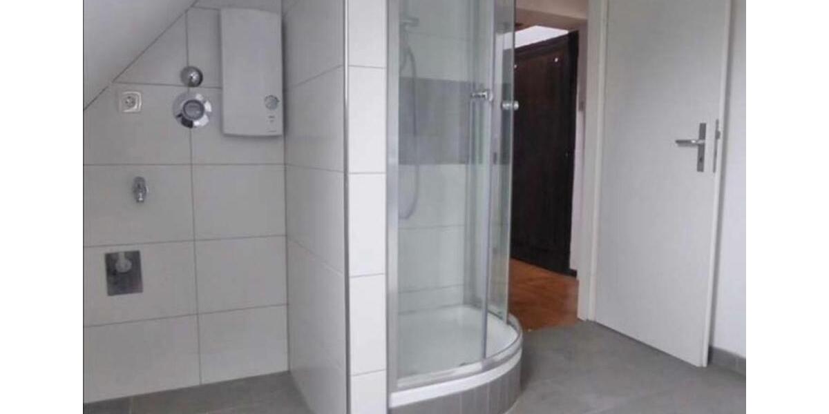 Dachgeschoßwohnung Wirges - 1 Zimmer, 45 m&sup2;, 690&euro; | Angebot:25354577