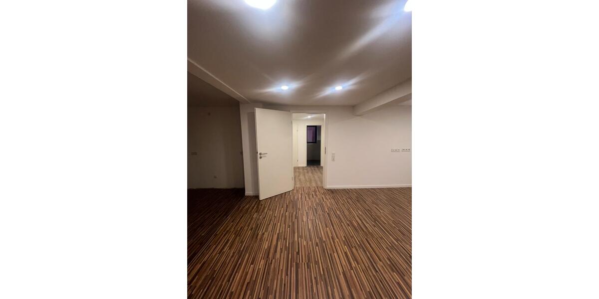 Etagenwohnung Montabaur - 3 Zimmer, 90 m&sup2;, 870&euro; | Angebot:25325903