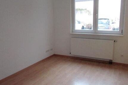 Wohnung Urmitz - 3 Zimmer, 74 m&sup2;, 600&euro; | Angebot:25351389