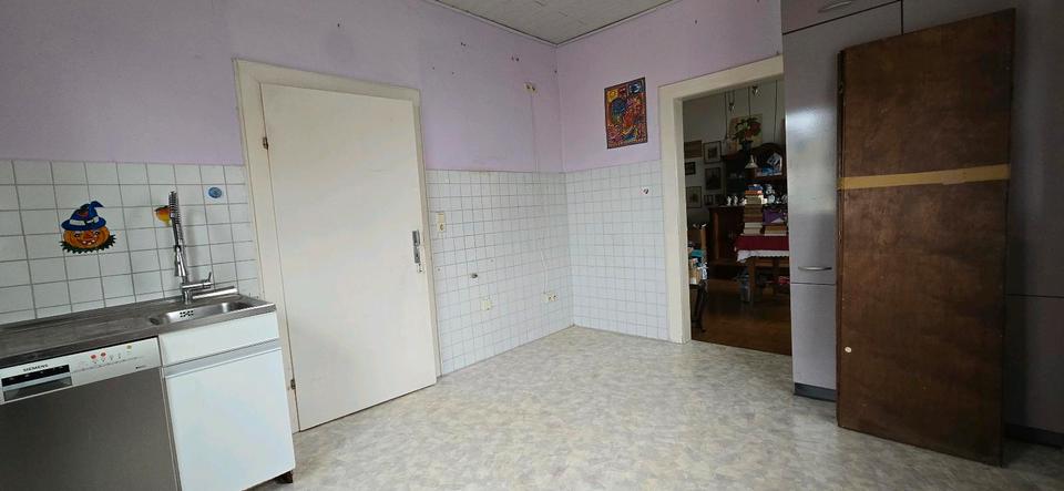 Einfamilienhaus Dernbach (Westerwald) - 5 Zimmer, 120 m&sup2;, 240.000&euro; | Angebot:23449108