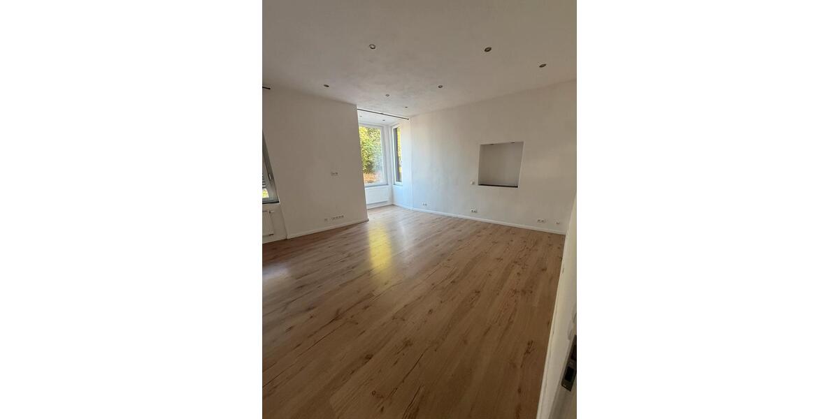 Etagenwohnung Mayen - 3 Zimmer, 85 m&sup2;, 1.290&euro; | Angebot:27548493