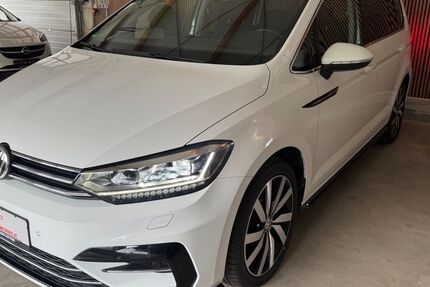 VW Touran 114.819 km 22.899 &euro; Horhausen 56593