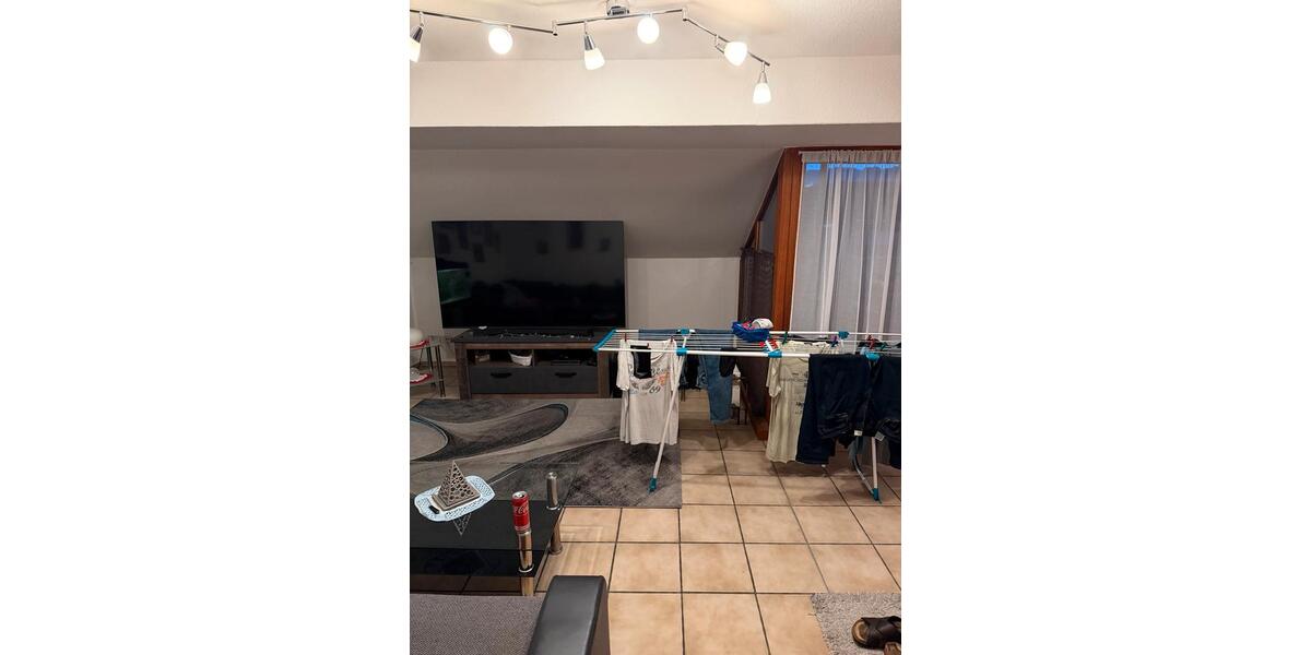 Dachgeschoßwohnung Bad Hönningen - 3 Zimmer, 63 m&sup2;, 600&euro; | Angebot:25875236