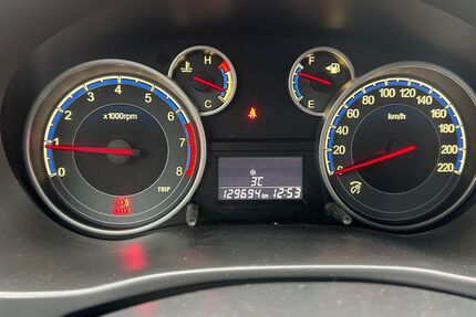 Suzuki SX4 129.700 km 6.250 &euro; Asbach 53567