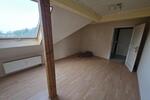Dachgeschoßwohnung Ötzingen - 3 Zimmer, 92 m&sup2;, 785&euro; | Angebot:25901661