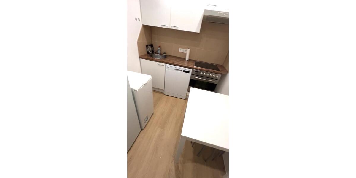Etagenwohnung Neuwied Feldkirchen - 1 Zimmer, 28 m&sup2;, 650&euro; | Angebot:26545187