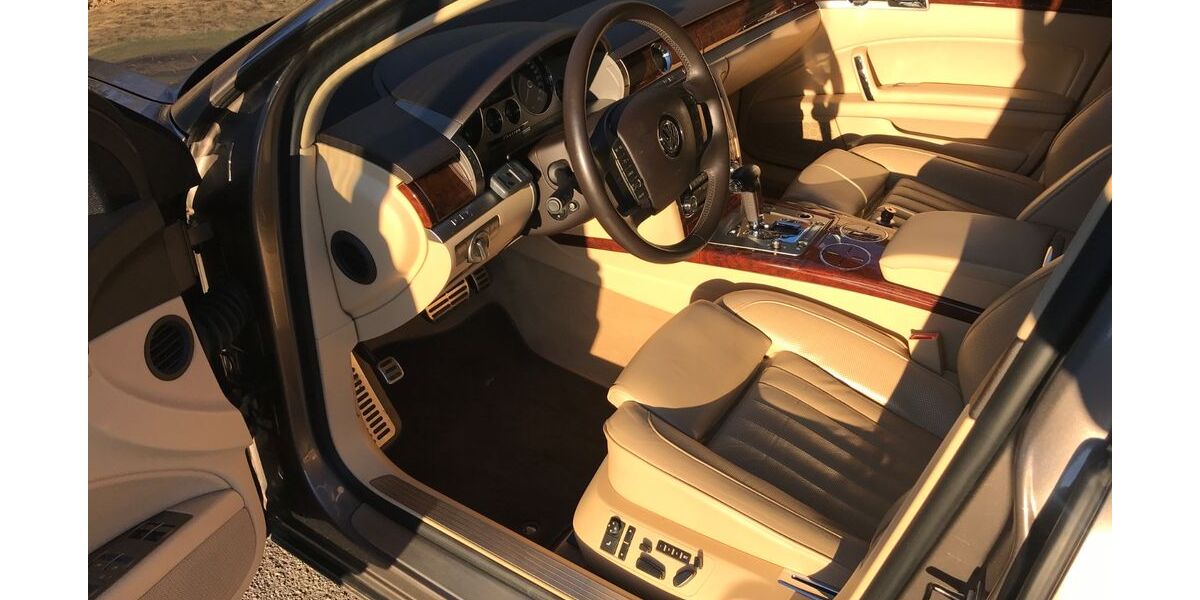 VW Phaeton 241.000 km 10.700 &euro; Niederzissen 56651