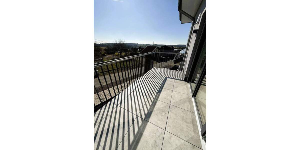 Etagenwohnung Oberhonnefeld-Gierend Oberhonnefeld - 3 Zimmer, 104 m&sup2;, 1.255&euro; | Angebot:25729738