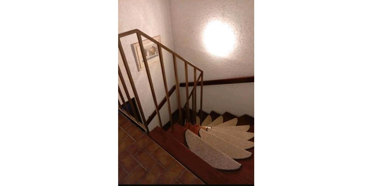 Dachgeschoßwohnung Bendorf - 3 Zimmer, 75 m&sup2;, 850&euro; | Angebot:25926261