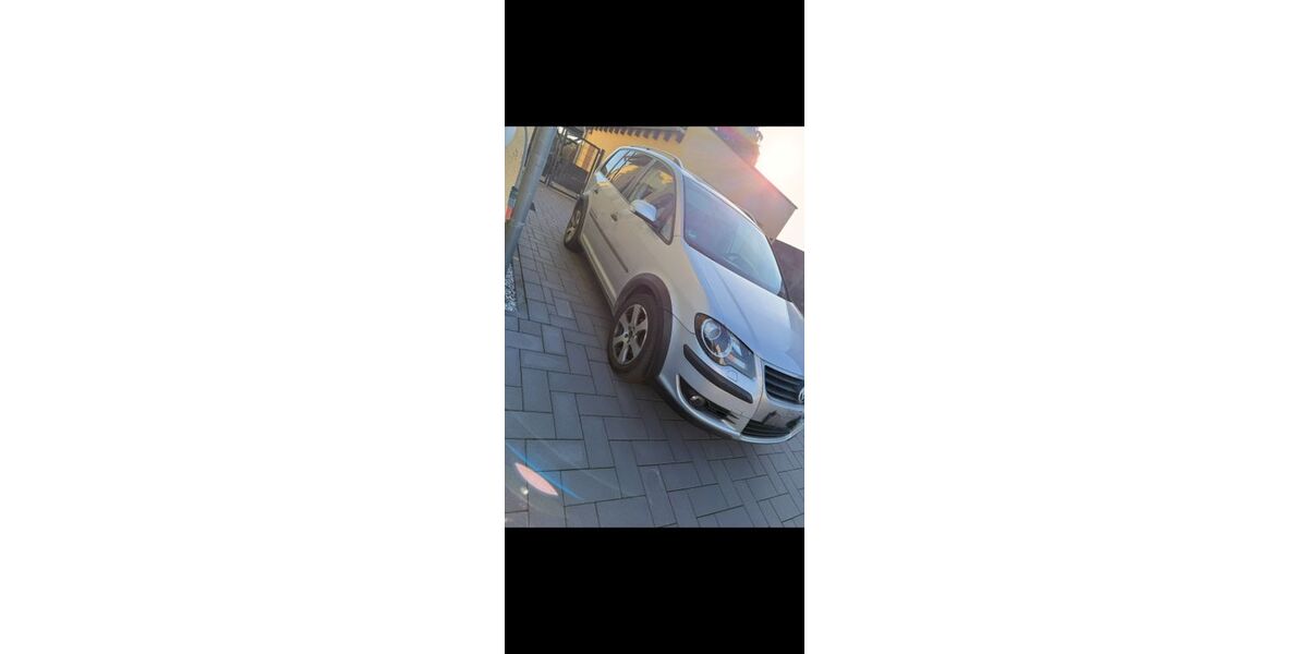 VW Touran 195.008 km 6.900 &euro; Gierschnach 56294