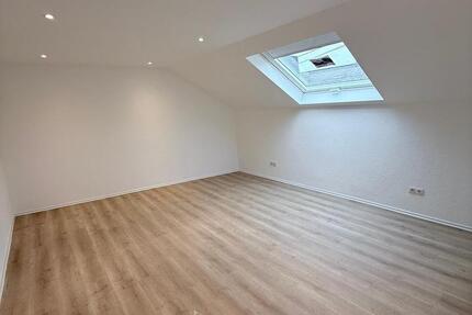 Wohnung Kleinmaischeid - 4 Zimmer, 121 m&sup2;, 1.090&euro; | Angebot:25256838