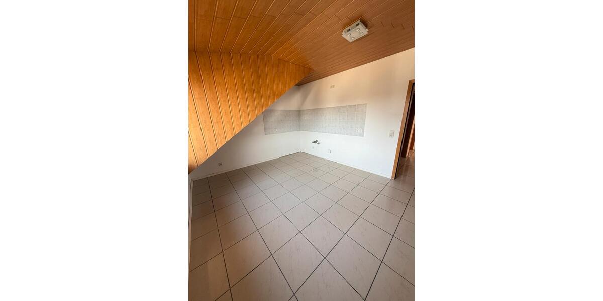 Dachgeschoßwohnung Ransbach-Baumbach Baumbach - 2 Zimmer, 54 m&sup2;, 600&euro; | Angebot:26012709