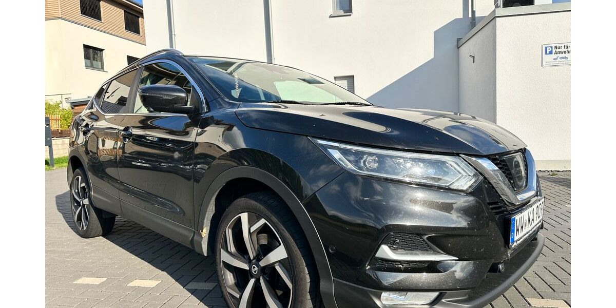 Nissan Qashqai 96.000 km 12.999 &euro; Herschbach 56249