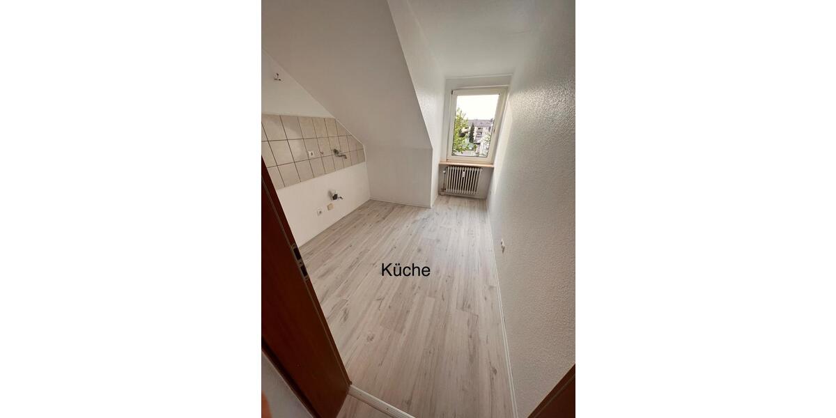 Dachgeschoßwohnung Koblenz Bubenheim - 3 Zimmer, 67 m&sup2;, 600&euro; | Angebot:25852449