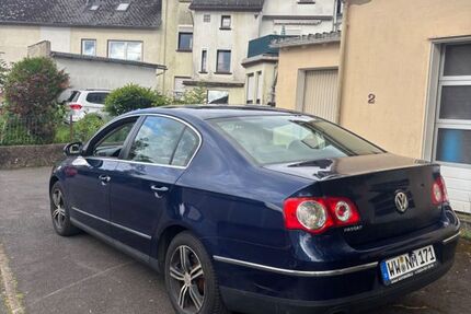 VW Passat 212.000 km 2.599 &euro; Bendorf 56170
