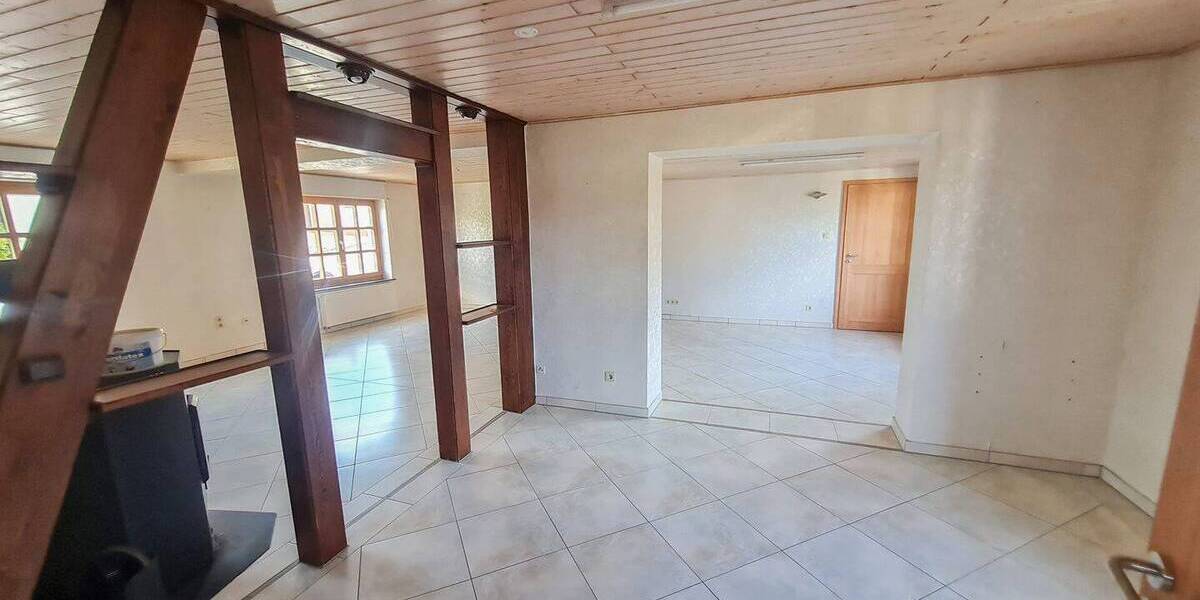Einfamilienhaus Rüscheid - 8 Zimmer, 200 m&sup2;, 295.000&euro; | Angebot:25691878