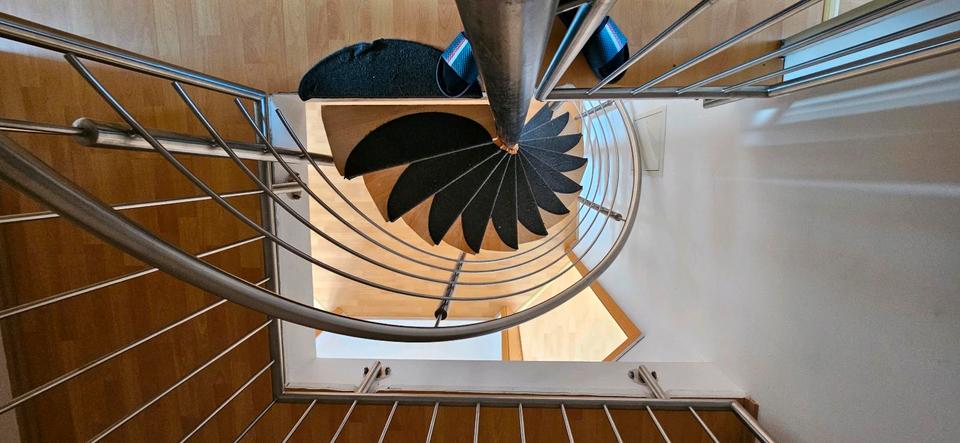 Dachgeschoßwohnung Mülheim-Kärlich Kärlich - 5 Zimmer, 105 m&sup2;, 1.000&euro; | Angebot:25419319