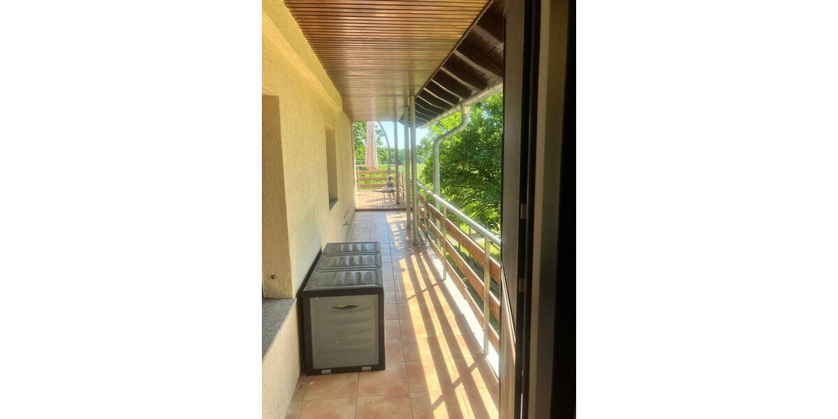 Einfamilienhaus Giershausen - 9 Zimmer, 189 m&sup2;, 475.000&euro; | Angebot:25751223